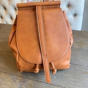 Antik Kraft Vegan Leather Drawstring Backpack Camel NWT Soft Causal Boho